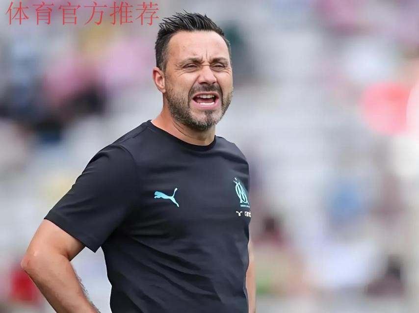 左右脚开弓 欧冠双响+MVP!前曼联天才乱杀:20场13球4助